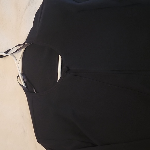 LADIES BLACK  2- LAYER COVER UP BLOUSE.  SIZE  16. - Picture 2 of 7